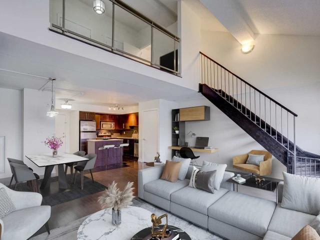 335 - 1100 Lansdowne Ave