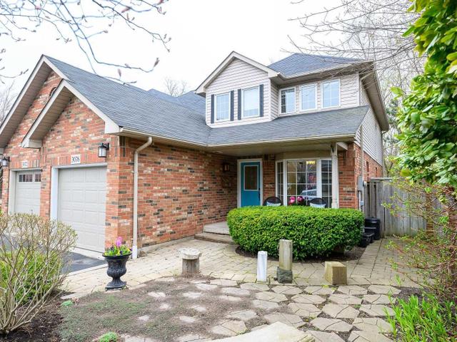 3076 Lakeshore Rd W