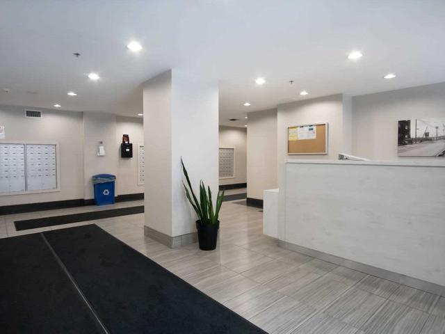 2305 - 1420 Dupont St