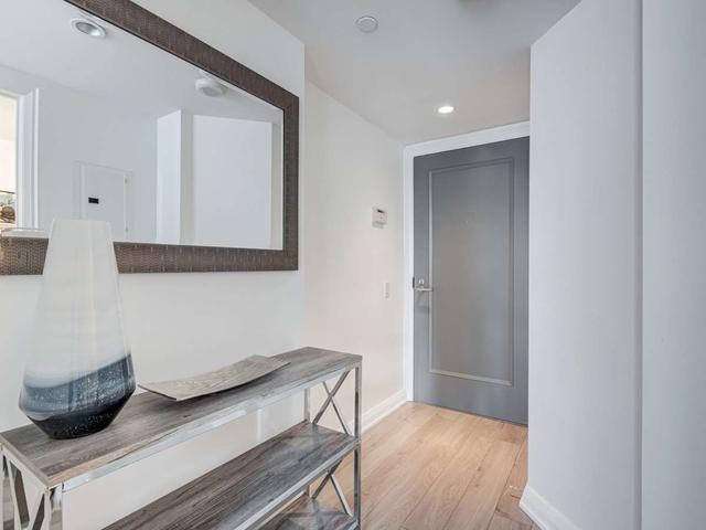 1614 - 155 Yorkville Ave