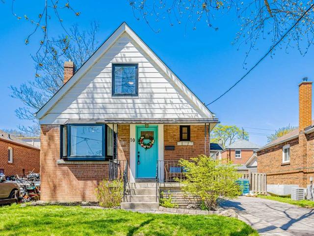 10 Boyd Ave
