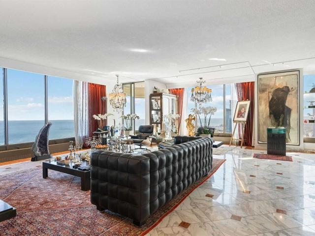 3901 - 2045 Lake Shore Blvd W