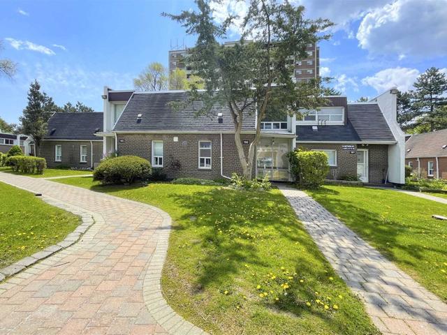 192 - 62 Driftwood Ave