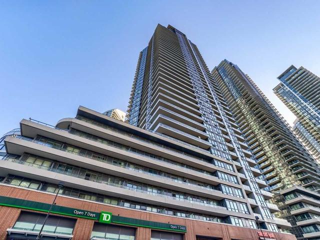 3810 - 2212 Lake Shore Blvd
