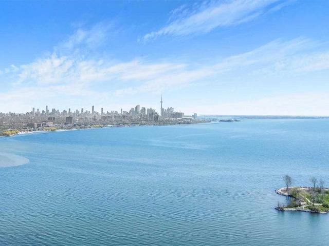 1207 - 56 Annie Craig Dr