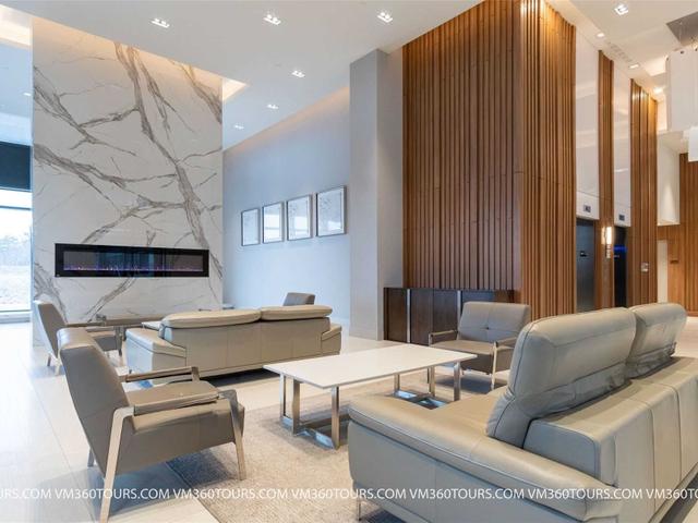 5111 - 30 Shore Breeze Dr