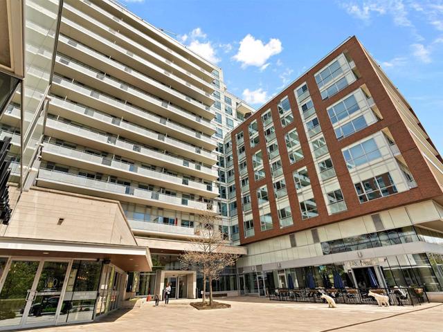 638 - 1830 Bloor St W