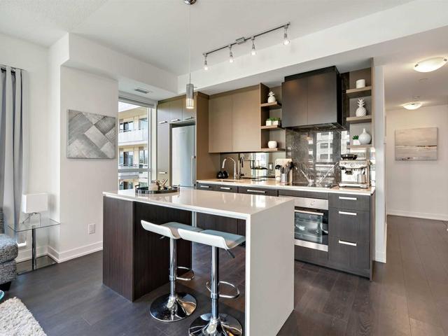 638 - 1830 Bloor St W