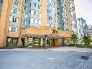 606 - 300 Webb Dr