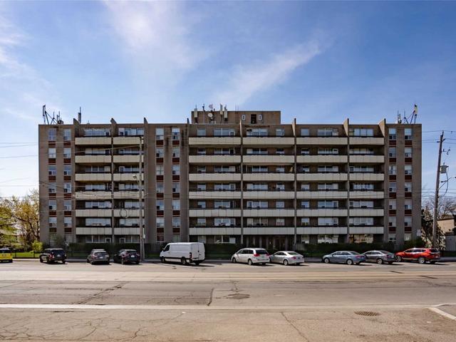403 - 3621 Lake Shore Blvd W