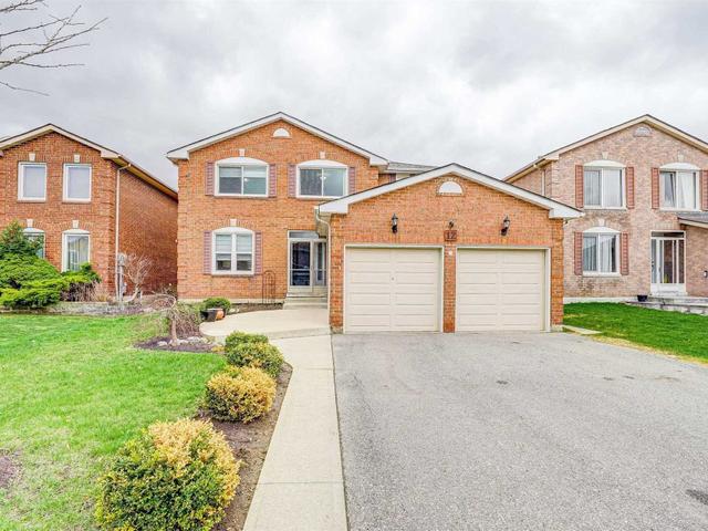 12 Higgins Cres