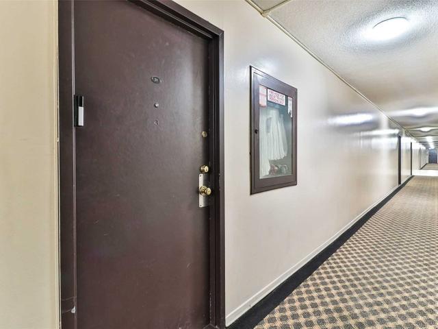 211 - 940 Caledonia Rd