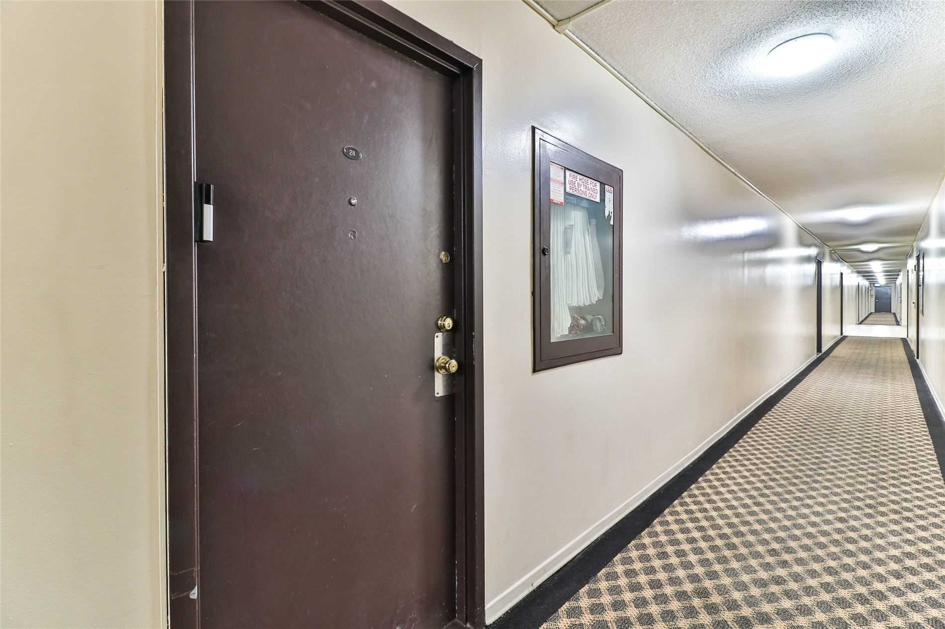 211 940 Caledonia Rd, North York Sold, W5617761 Condos.ca