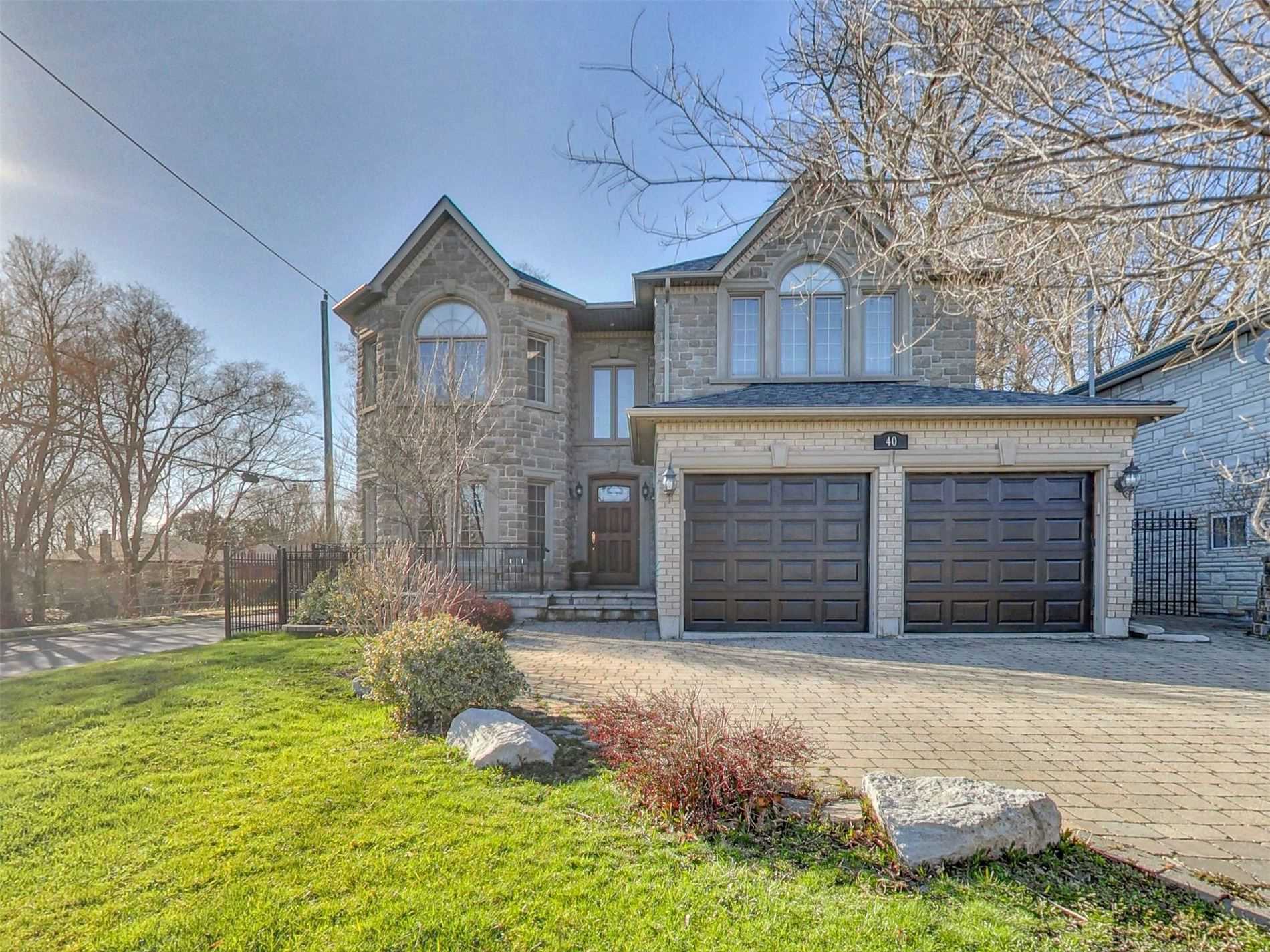 40 Harrow Dr, North York Terminated, W5618186 Condos.ca