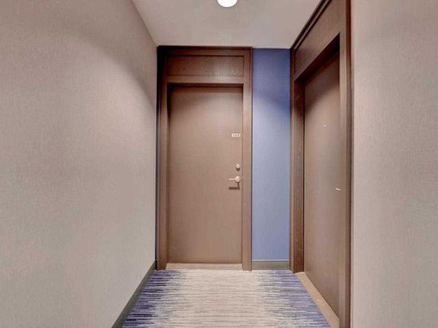 1404 - 103 The Queensway Ave