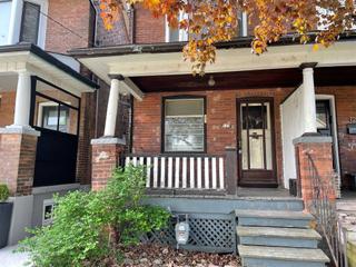 123 Ascot Ave