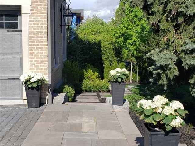 Loft - 44 Yorkleigh Ave