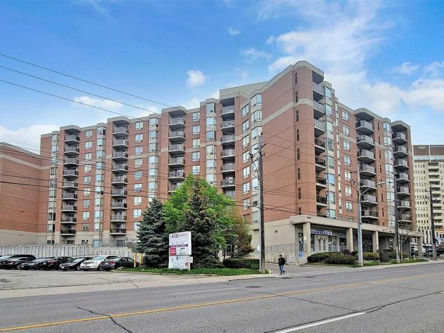 215 - 2088 Lawrence Ave