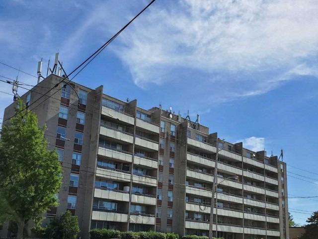 212 - 3621 Lakeshore Blvd W