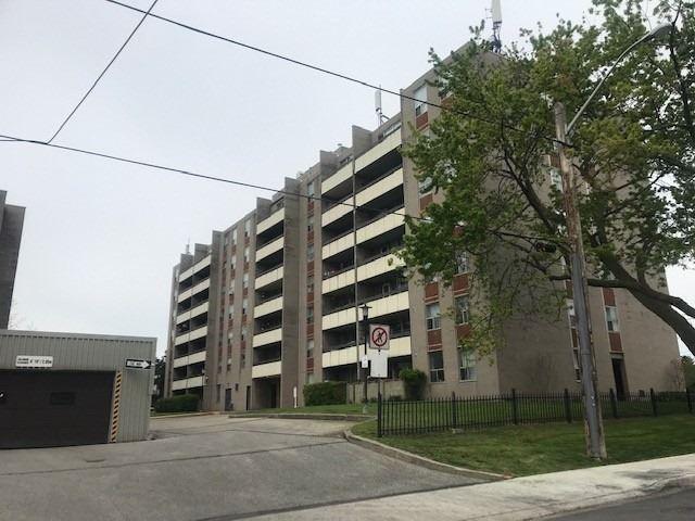 212 - 3621 Lakeshore Blvd W