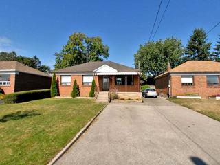 581 Ridgemount Cres