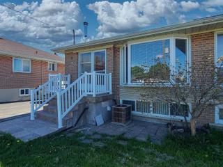 96 Brewster Cres