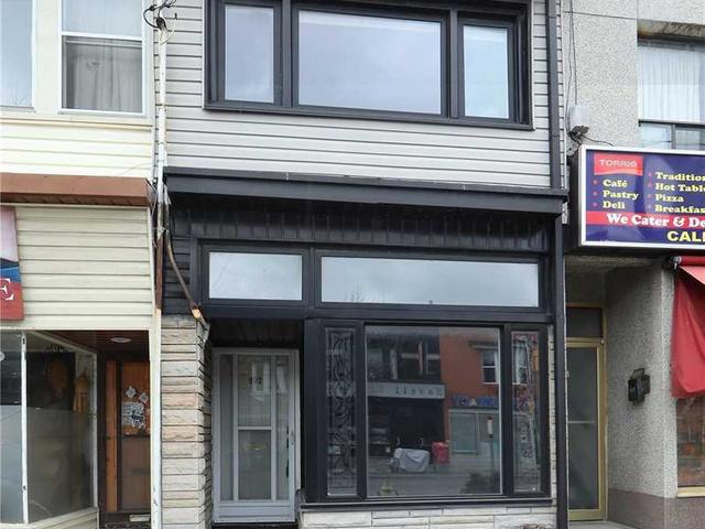 992 Dovercourt Rd
