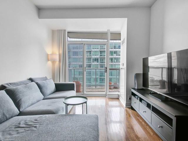 1605 - 1900 Lake Shore Blvd W