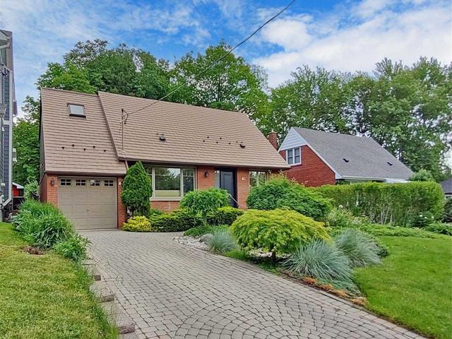 19 Cheshire Dr