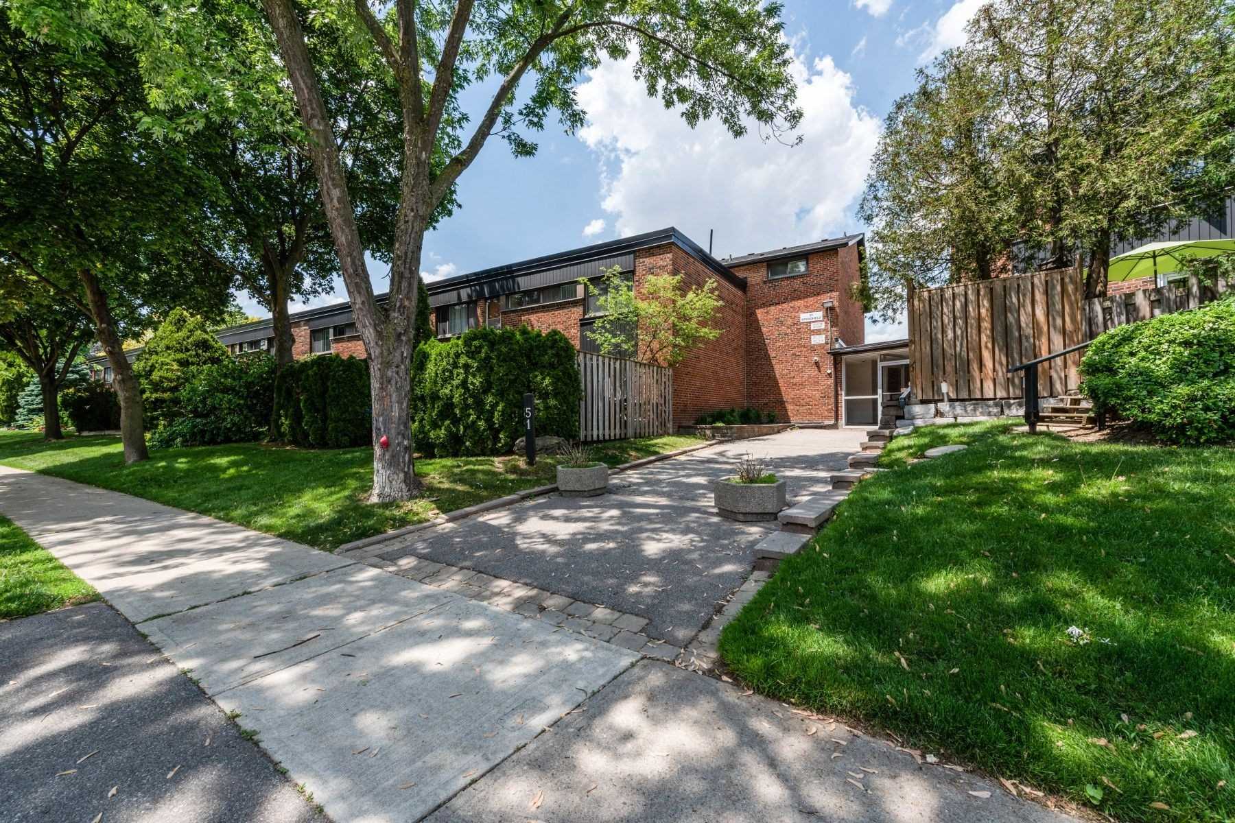 48 51 Broadfield Dr, Etobicoke Terminated, W5644363 Property.ca