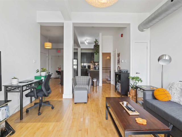 201 - 99 Chandos Ave