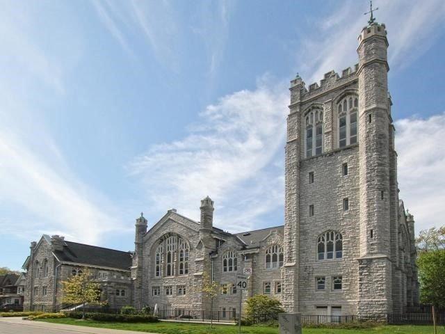 309 - 384 Sunnyside Ave