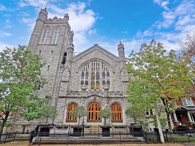 309 - 384 Sunnyside Ave