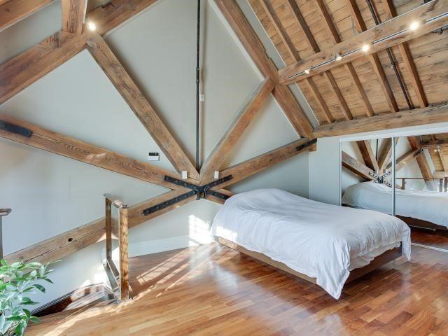 309 - 384 Sunnyside Ave