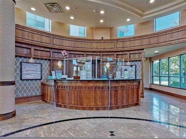 1402 - 4900 Glen Erin Dr