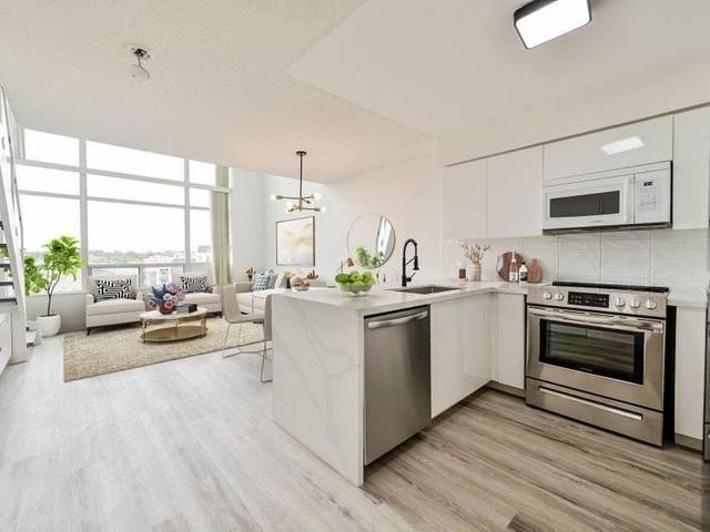 532 - 200 Manitoba St