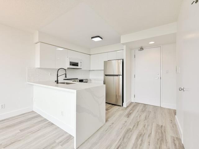 532 - 200 Manitoba St