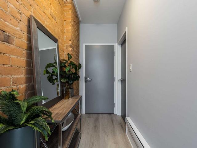 Main Fl - 576 Lansdowne Ave