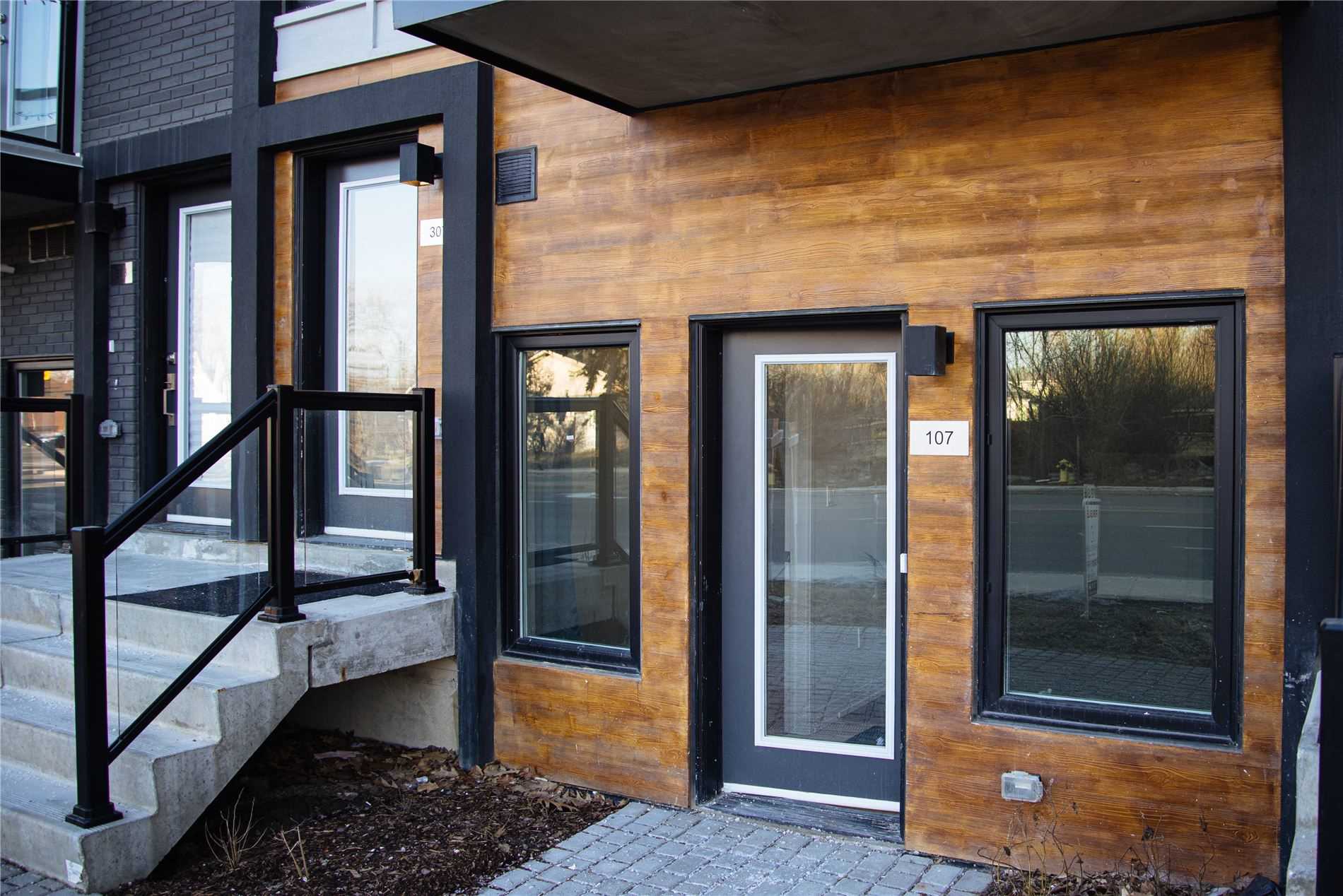 107 400 The East Mall, Etobicoke Leased, W5657666 Condos.ca