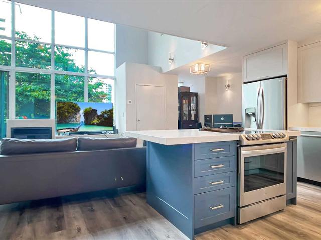 505 - 250 Manitoba St