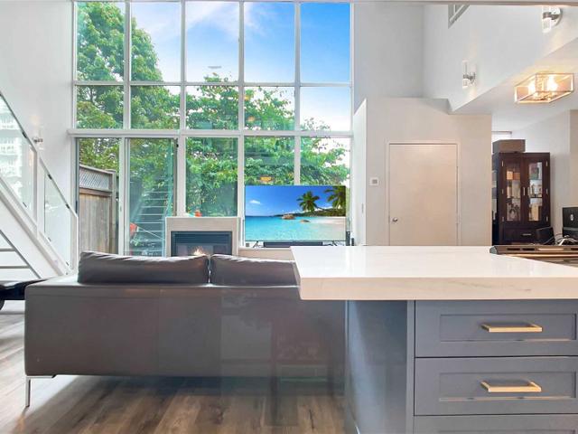 505 - 250 Manitoba St