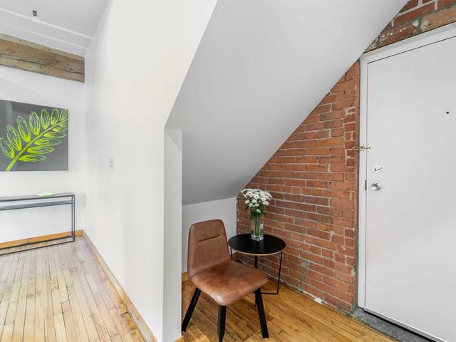 10 - 121 Prescott Ave