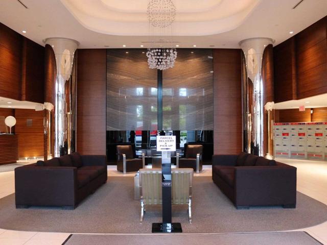 #1305 - 5 Valhalla Inn Rd