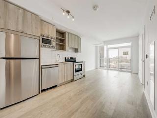 512 - 60 George Butchart Dr