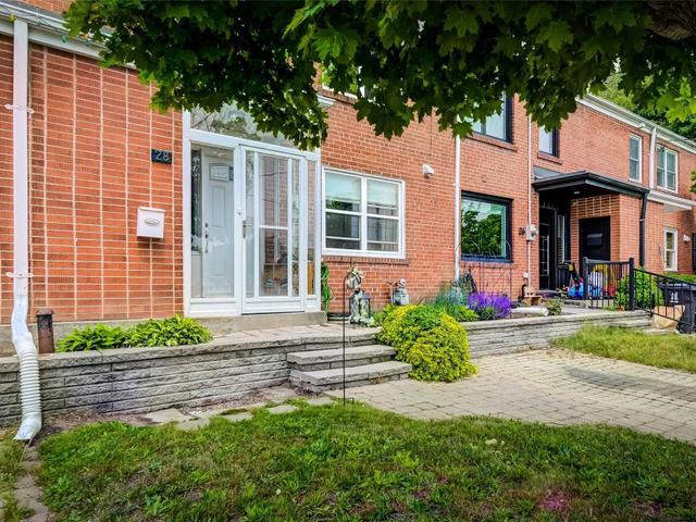 28 Sandcliff Rd