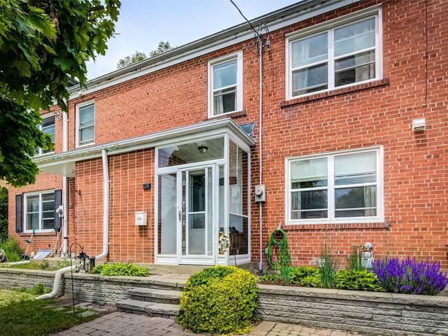 28 Sandcliff Rd