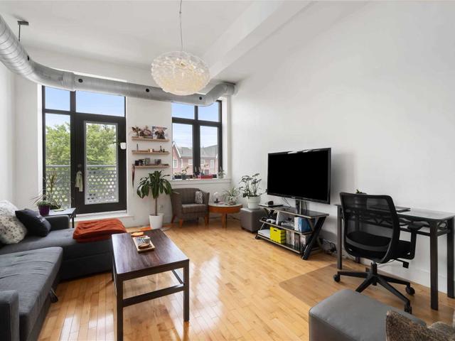 201 - 99 Chandos Ave