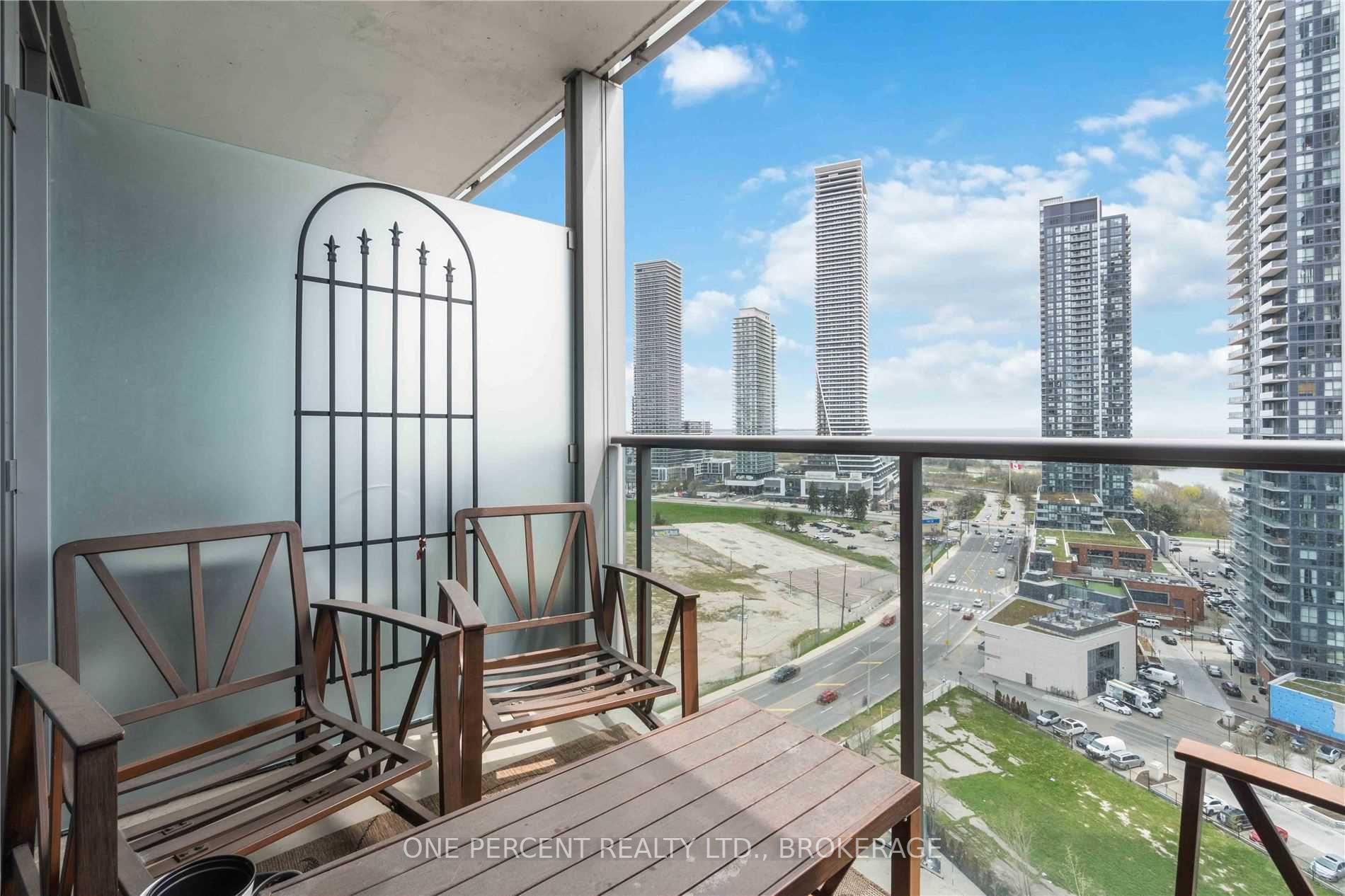 1806 90 Park Lawn Rd, Etobicoke