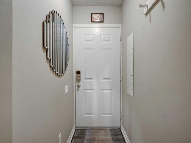 57 - 93 The Queensway Ave