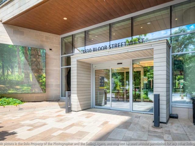 724 - 1830 Bloor  St W